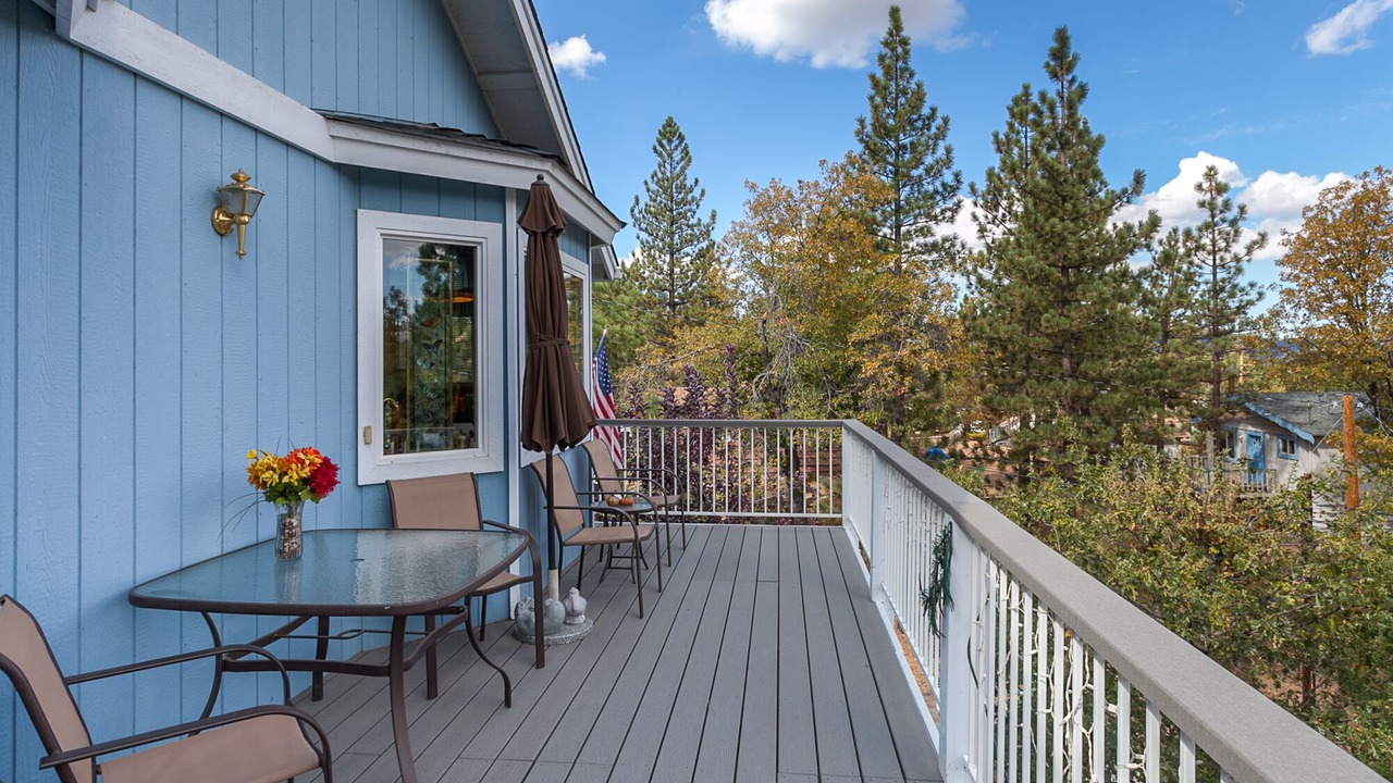 Photo of Bedroom in Big Bear Lake