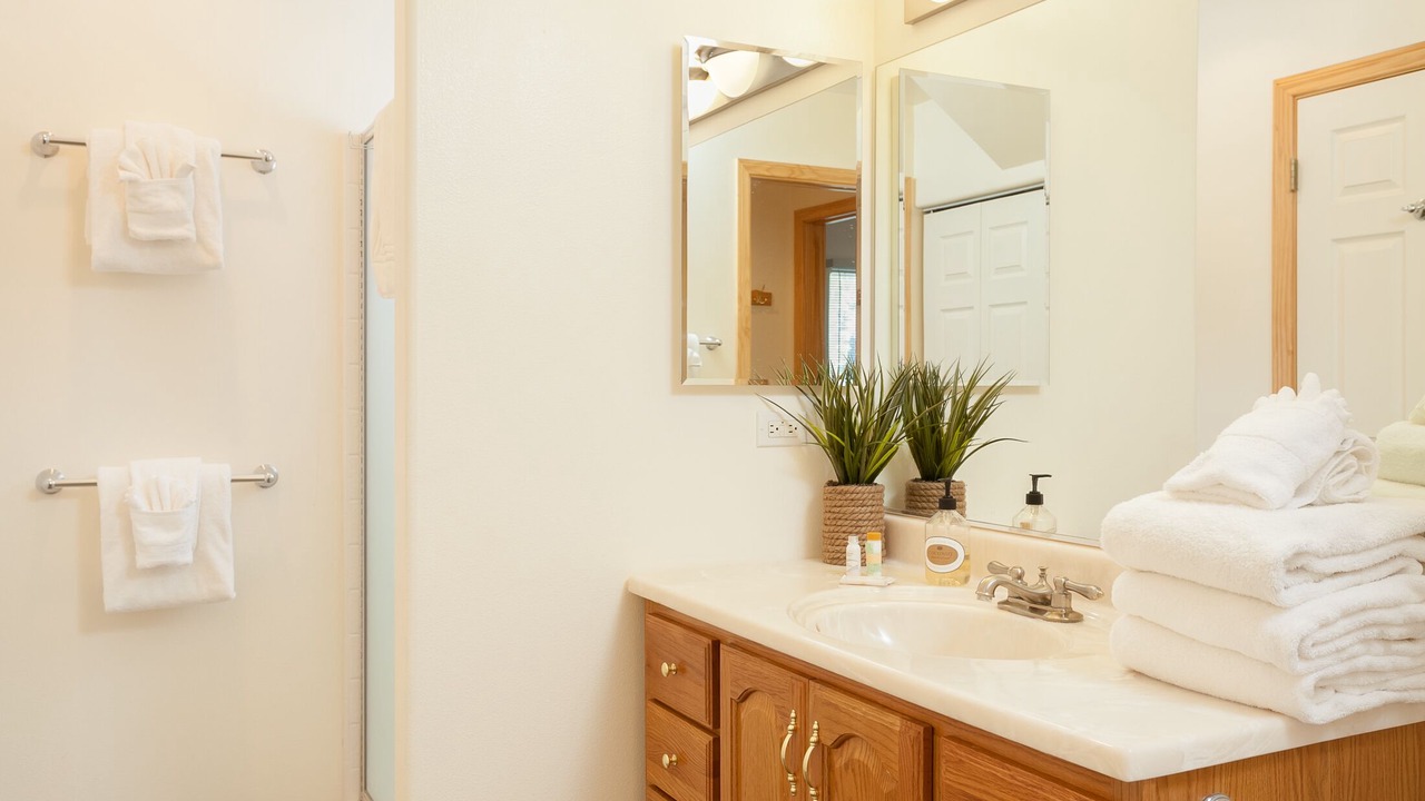 Photo of Bathroom in Big Bear Lake