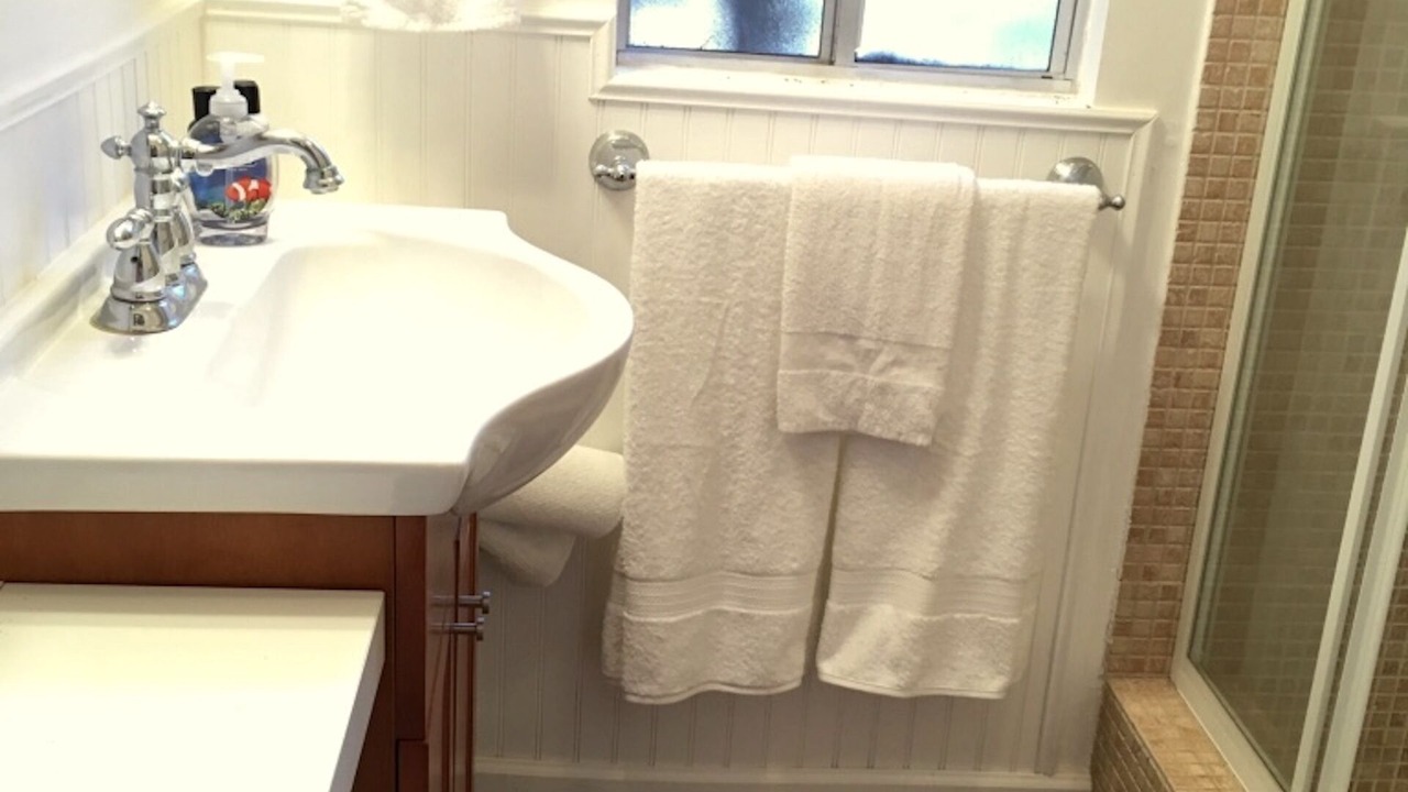 Photo of Bathroom in Golden Rectangle