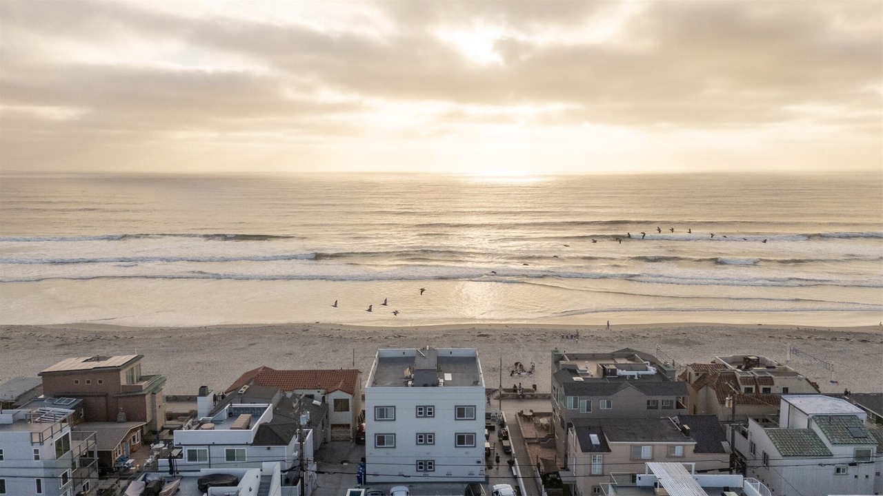 Photo of Others in Mission Beach