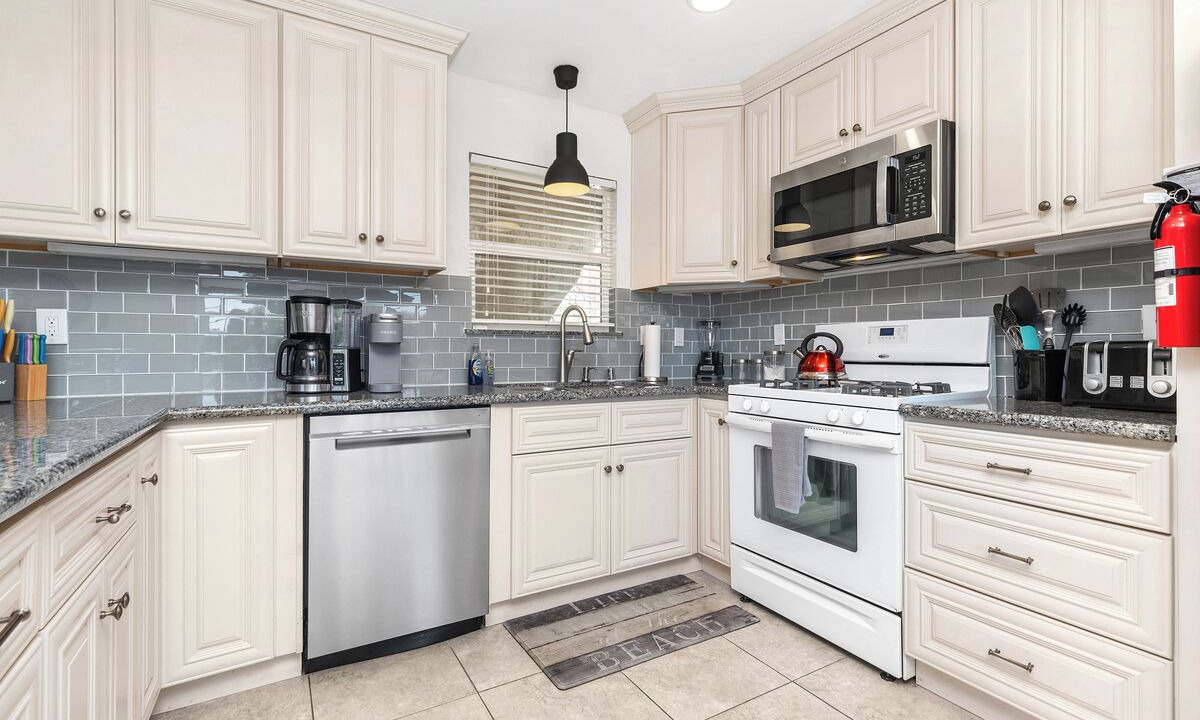 Photo of Kitchen in Lantern District