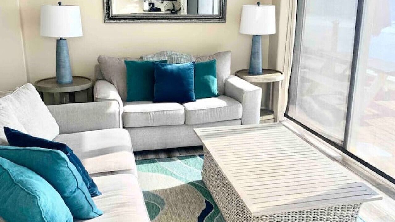 Photo of Livingroom in South Oceanside