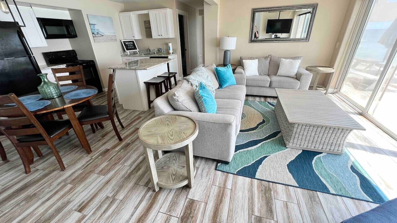 Photo of Livingroom in South Oceanside