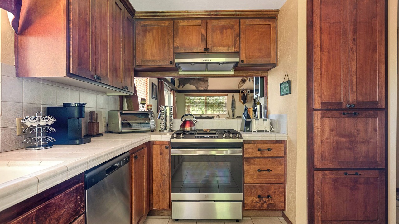 Photo of Kitchen in Arrowhead Villas