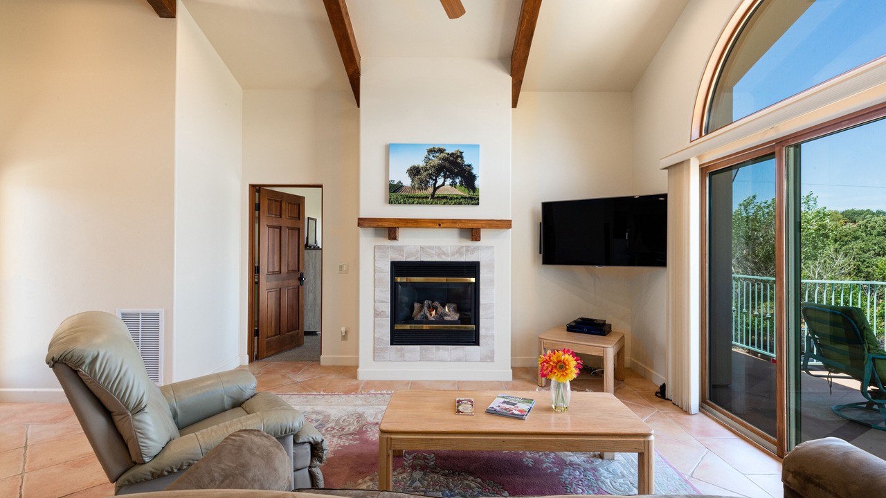 Photo of Livingroom in Ballard