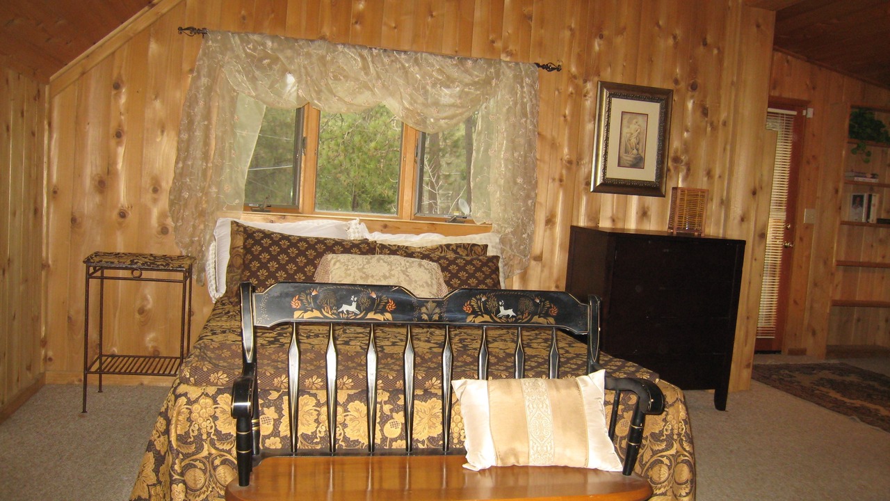 Photo of Bedroom in Fern Valley