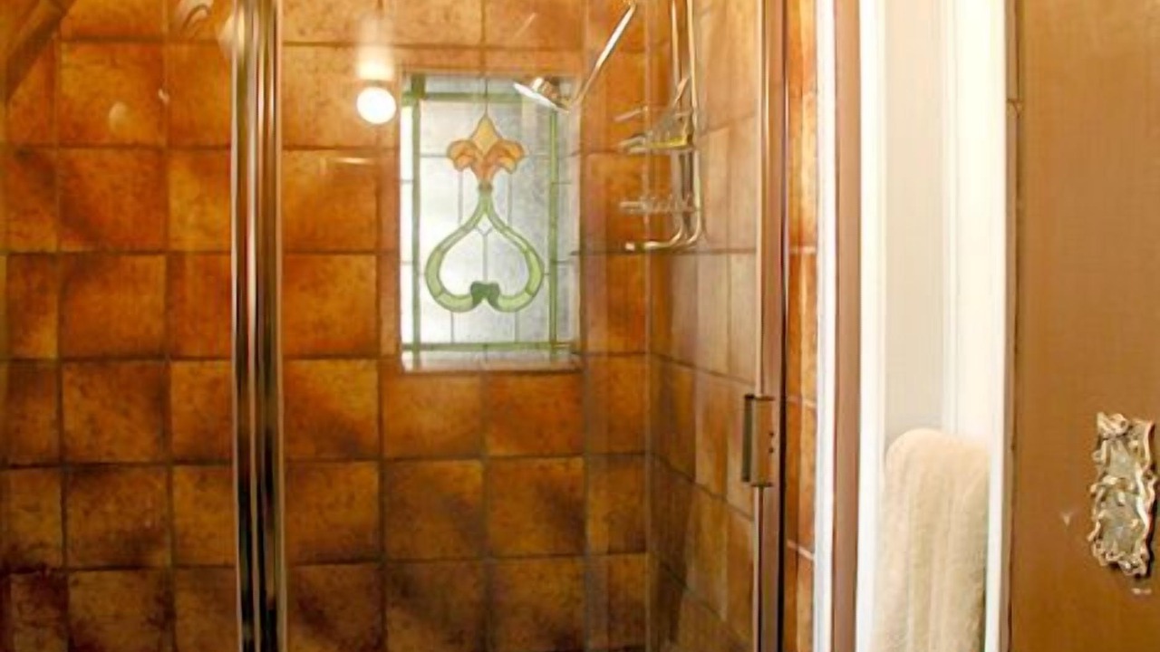 Photo of Bathroom in Fern Valley