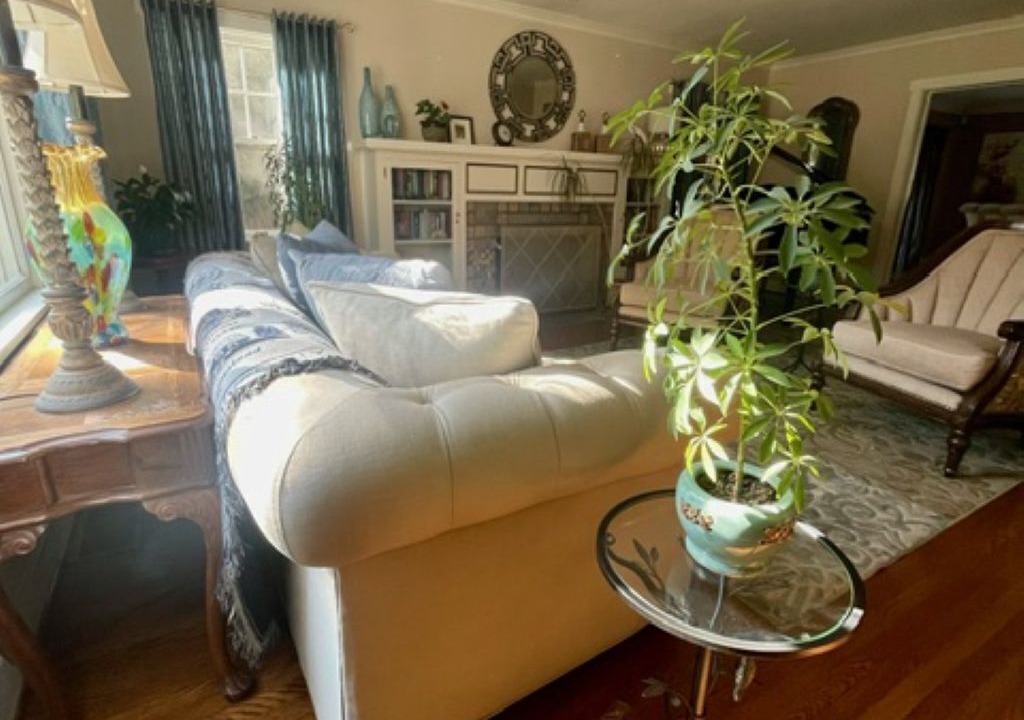 Photo of Livingroom in Pasadena