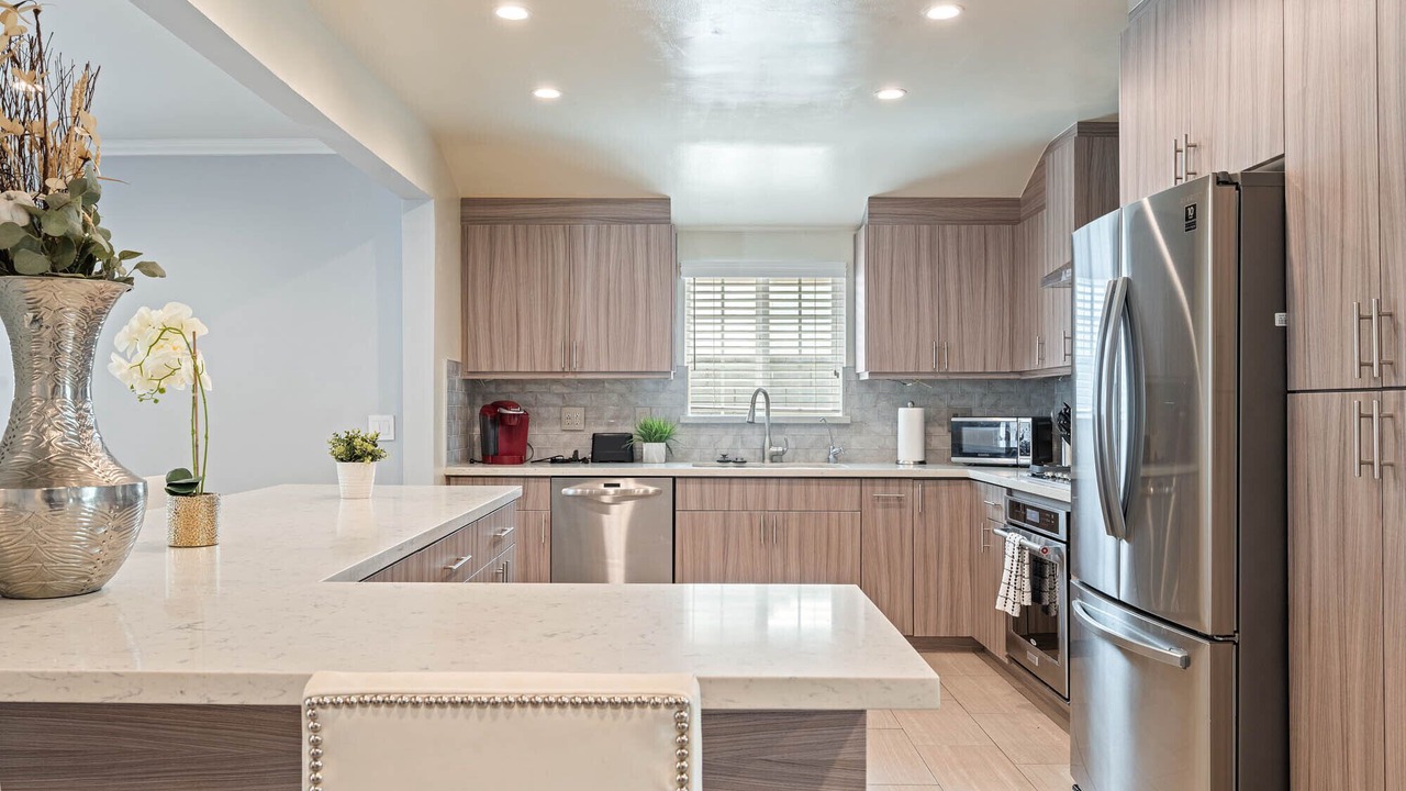 Photo of Kitchen in Lake Balboa