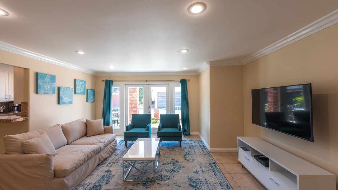 Photo of Livingroom in Santa Ana Heights