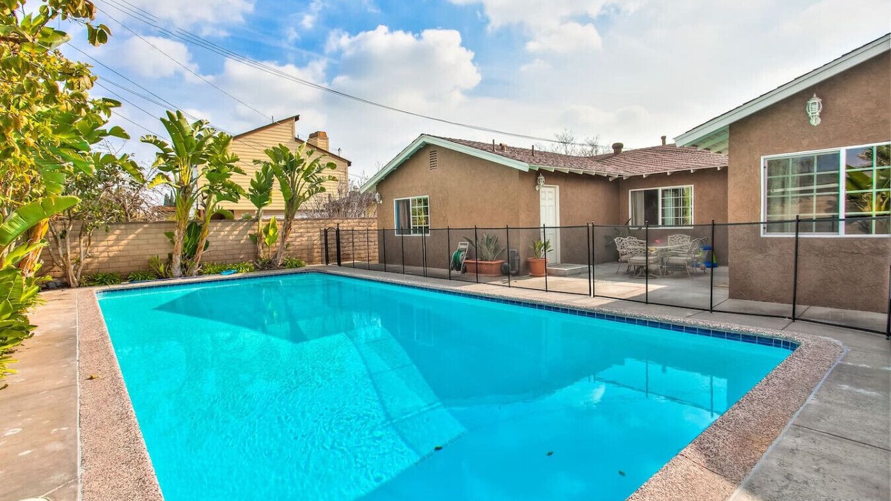 Photo of Outdoor in Hermosa Village