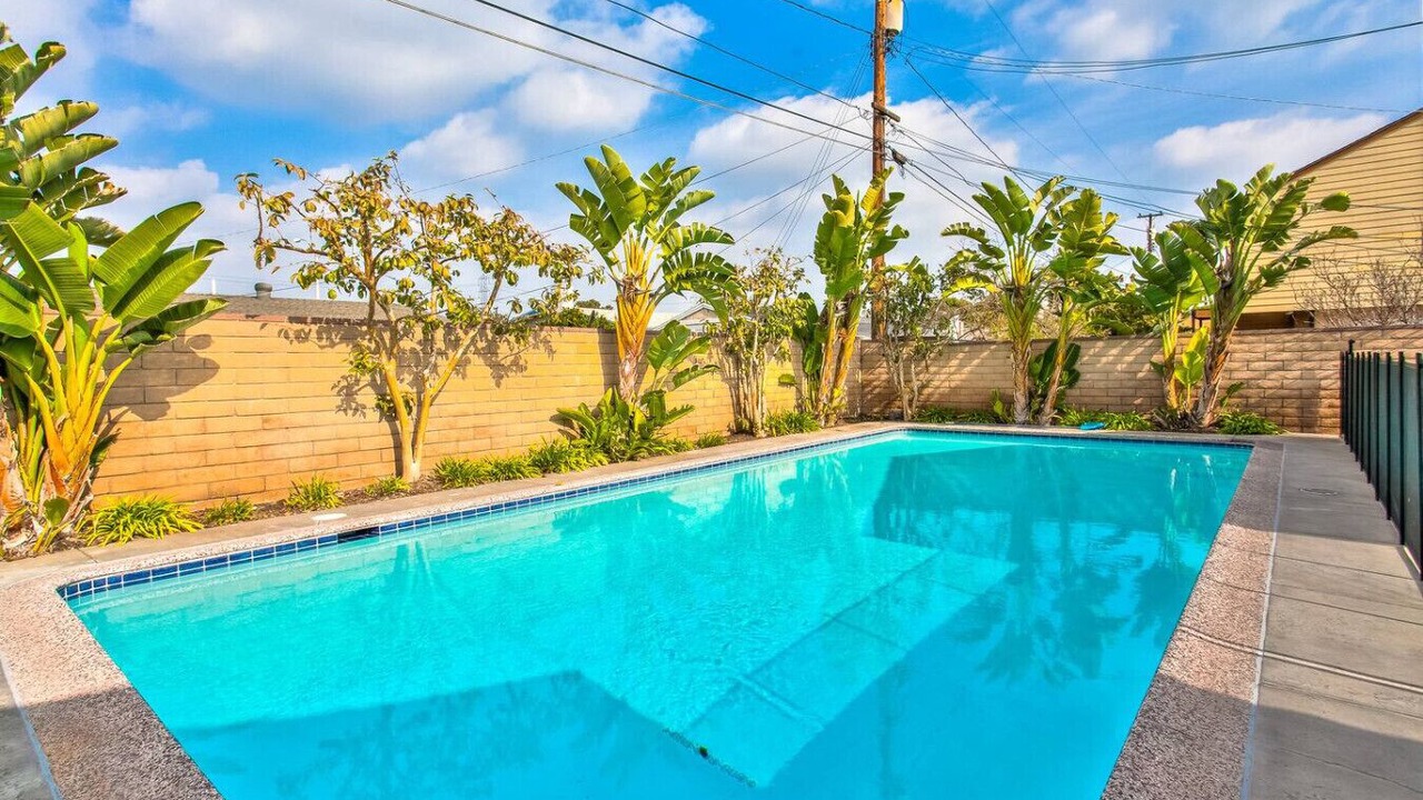 Photo of Outdoor in Hermosa Village