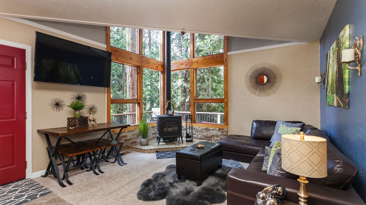 Photo of Livingroom in Mi-Wuk Village