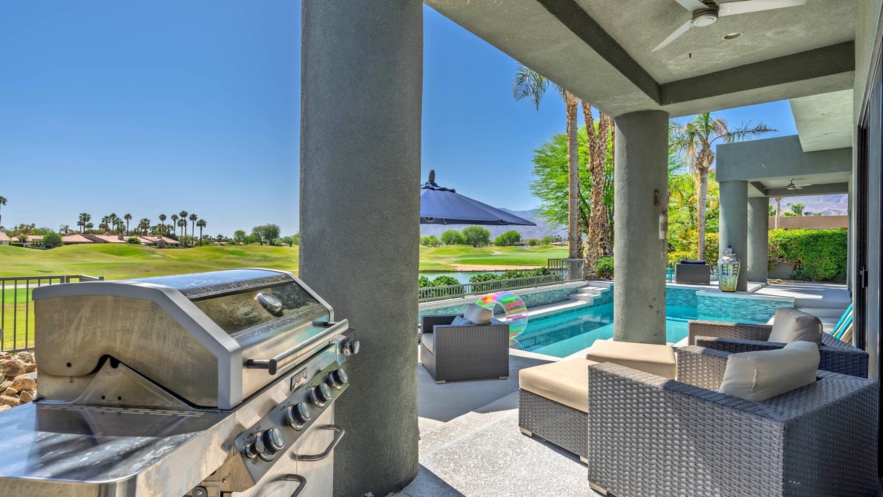 Photo of Patio Balcony in La Quinta