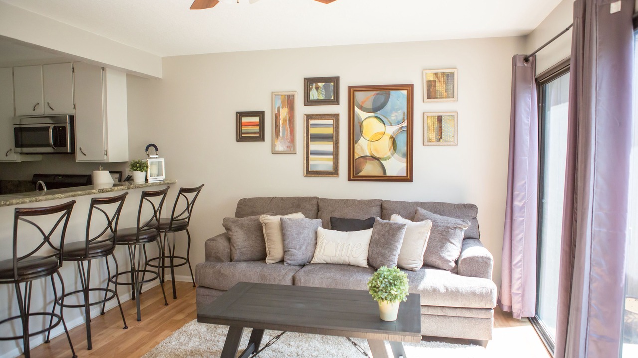 Photo of Livingroom in Hermosa Village