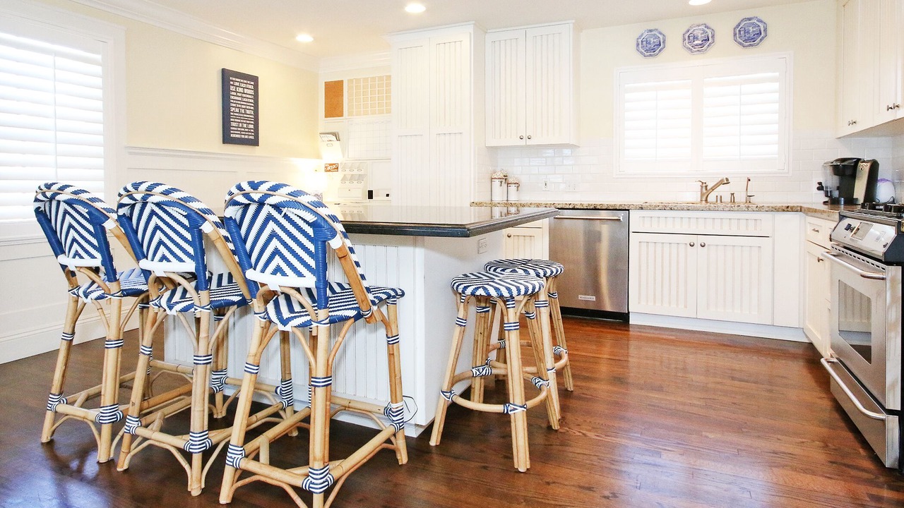 Photo of Kitchen in Beach Barber Tract