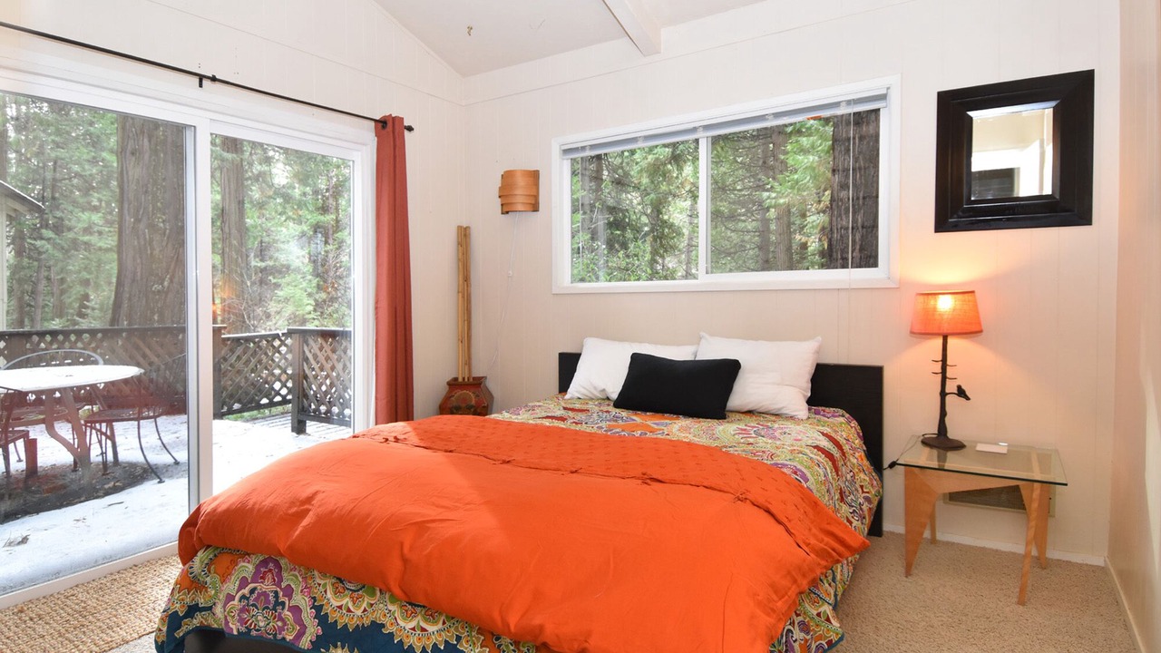 Photo of Bedroom in Glencoe