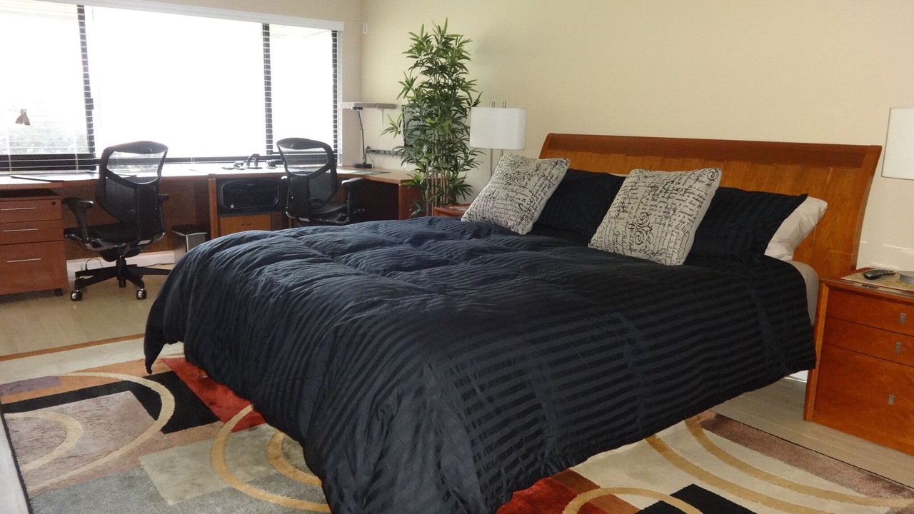 Photo of Bedroom in Solana Beach