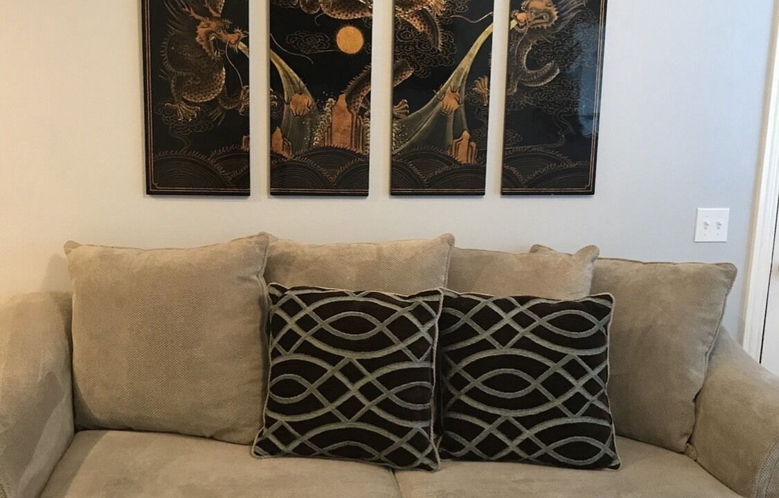 Photo of Livingroom in Downtown