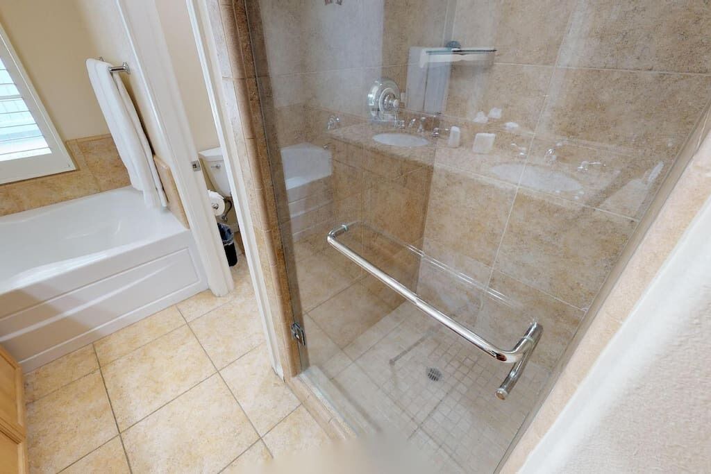 Photo of Bathroom in La Quinta