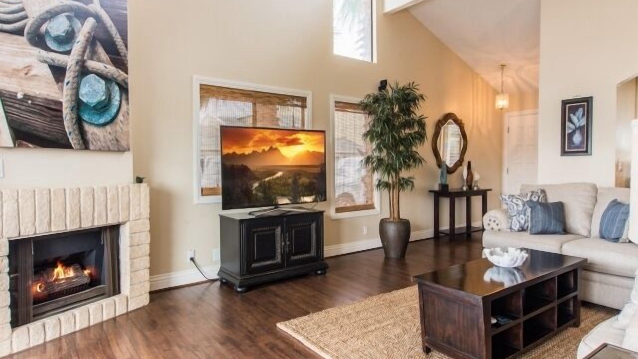 Photo of Livingroom in Channel Islands