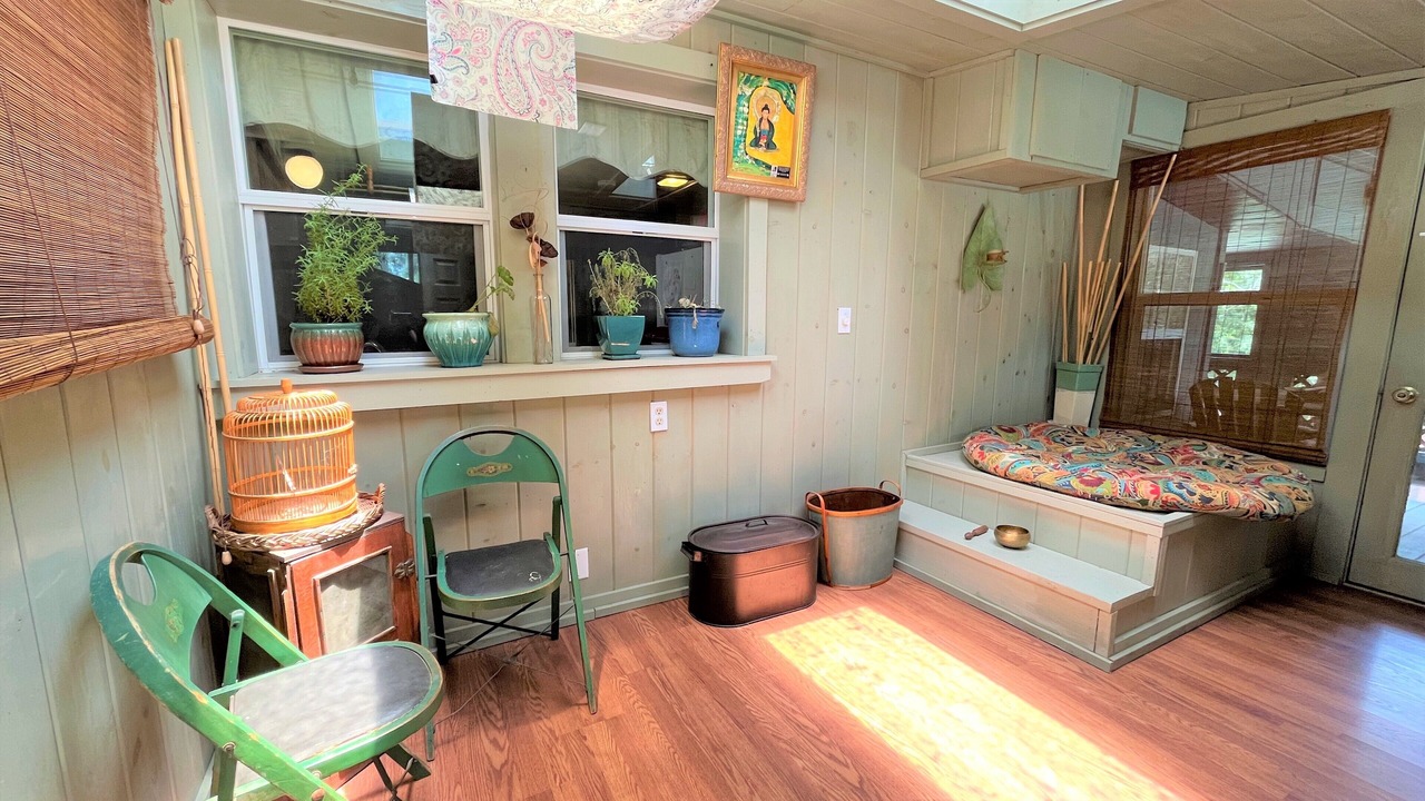 Photo of Bedroom in Idyllwild