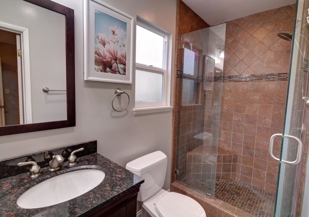 Photo of Bathroom in Burbank