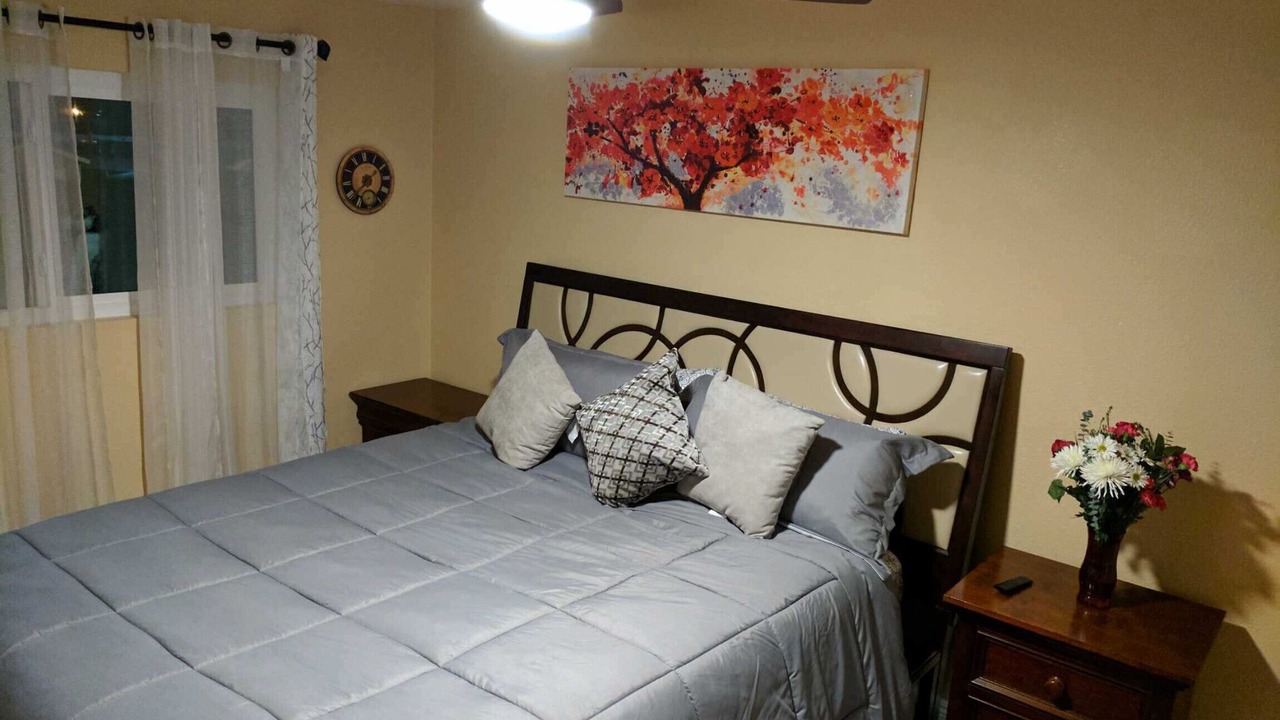 Photo of Bedroom in Downtown