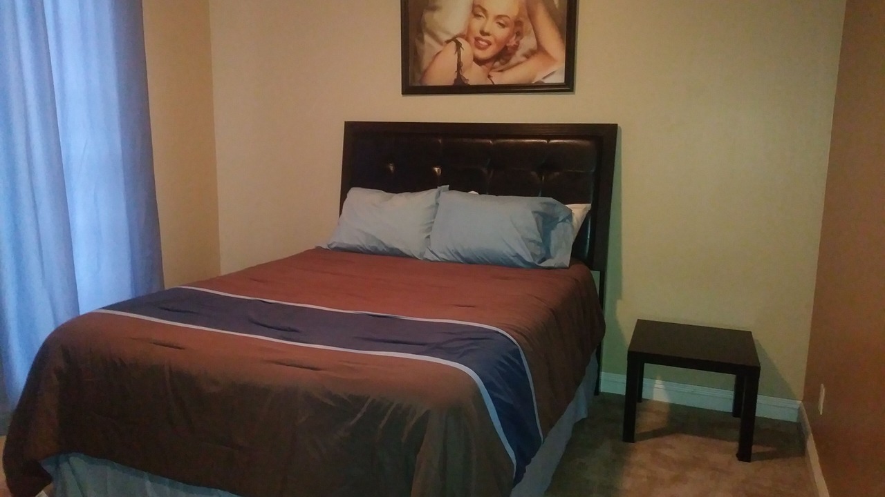 Photo of Bedroom in Thousand Palms
