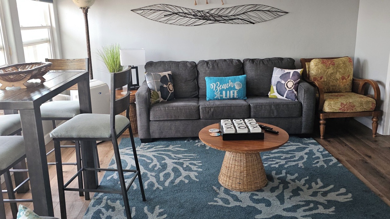 Photo of Livingroom in Townsite