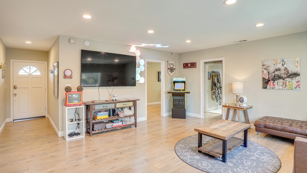 Photo of Bedroom in Northwest Anaheim