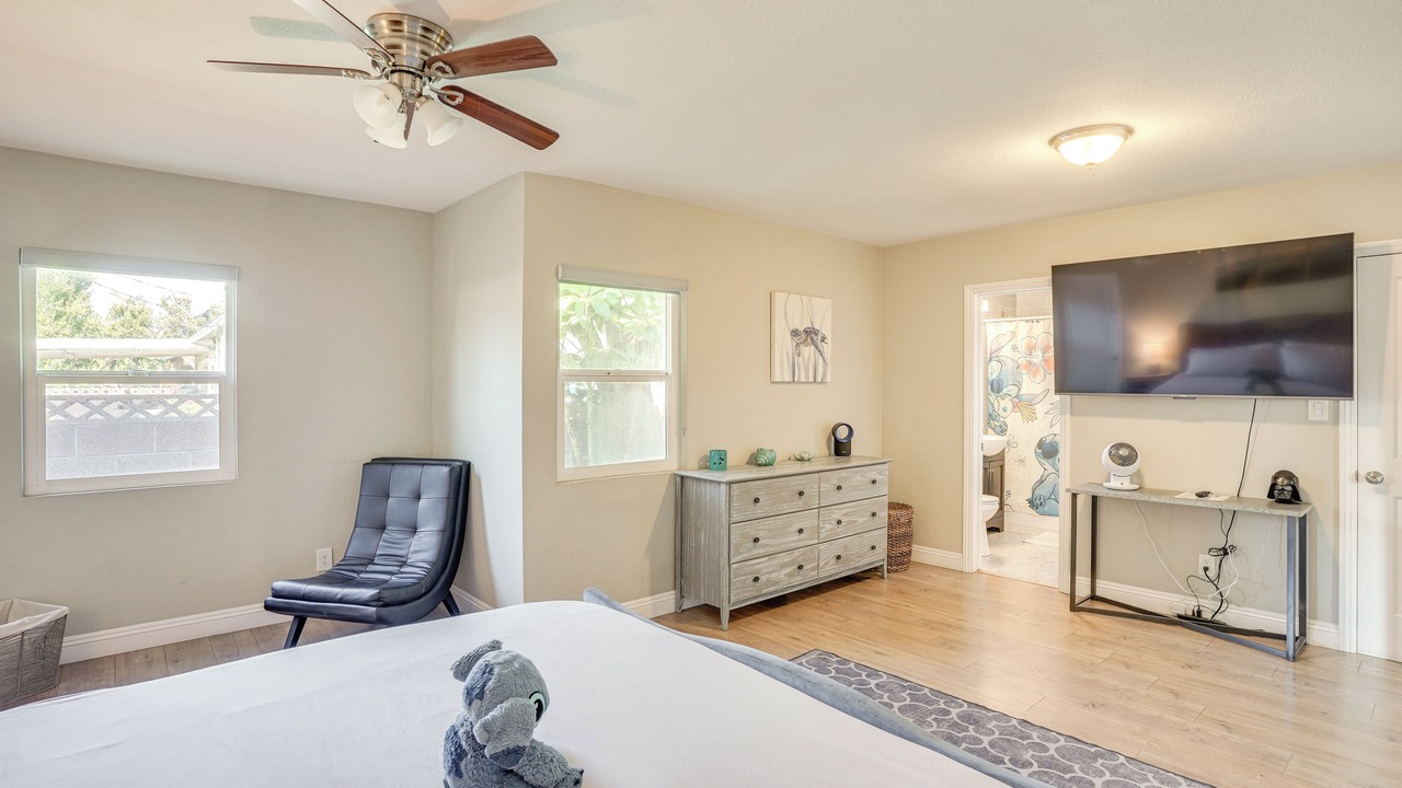 Photo of Bedroom in Northwest Anaheim