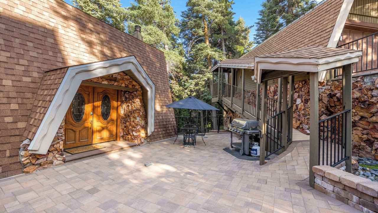 Photo of Outdoor in Arrowhead Villas