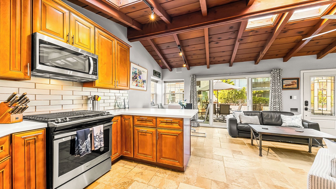 Photo of Kitchen in South Mission Beach