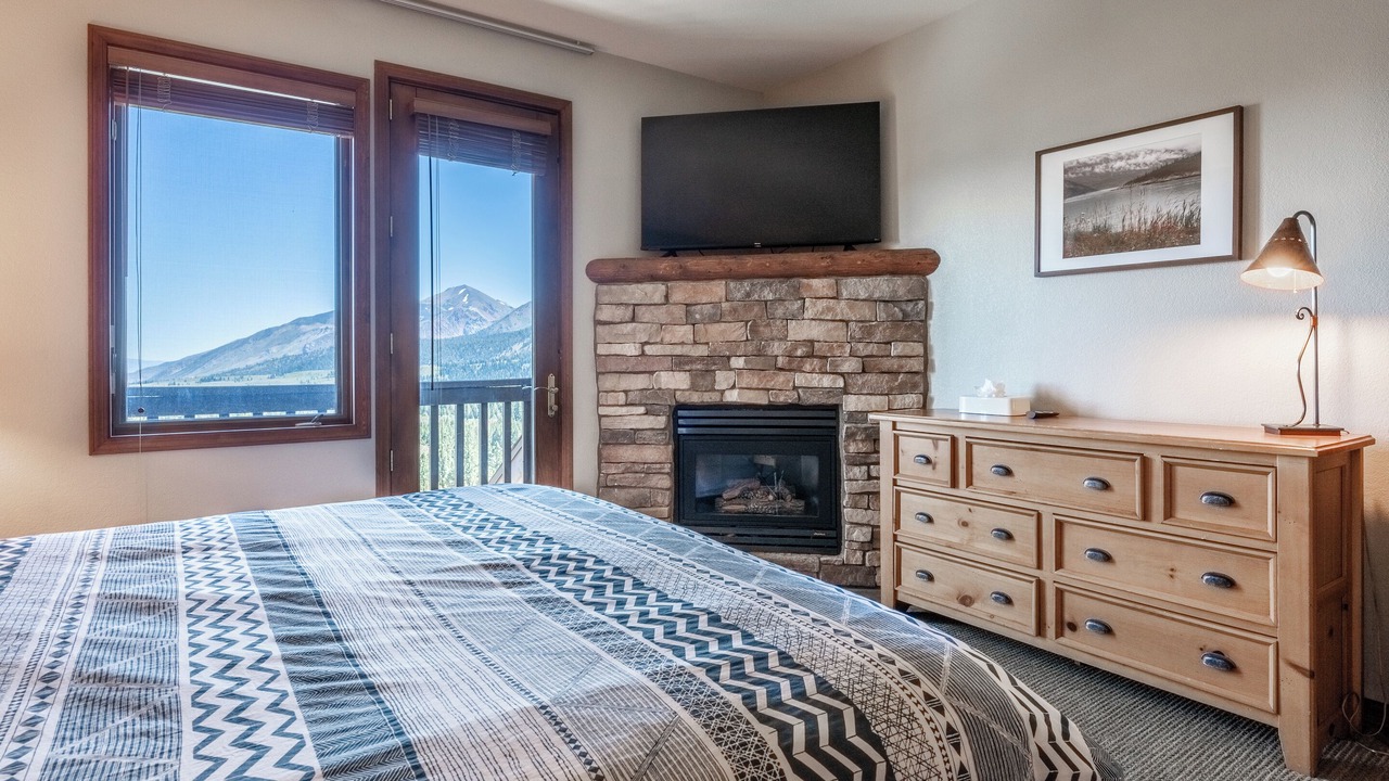 Photo of Livingroom in Mammoth Lakes