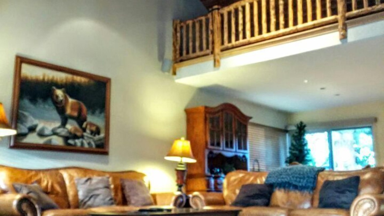 Photo of Bedroom in Mammoth Lakes