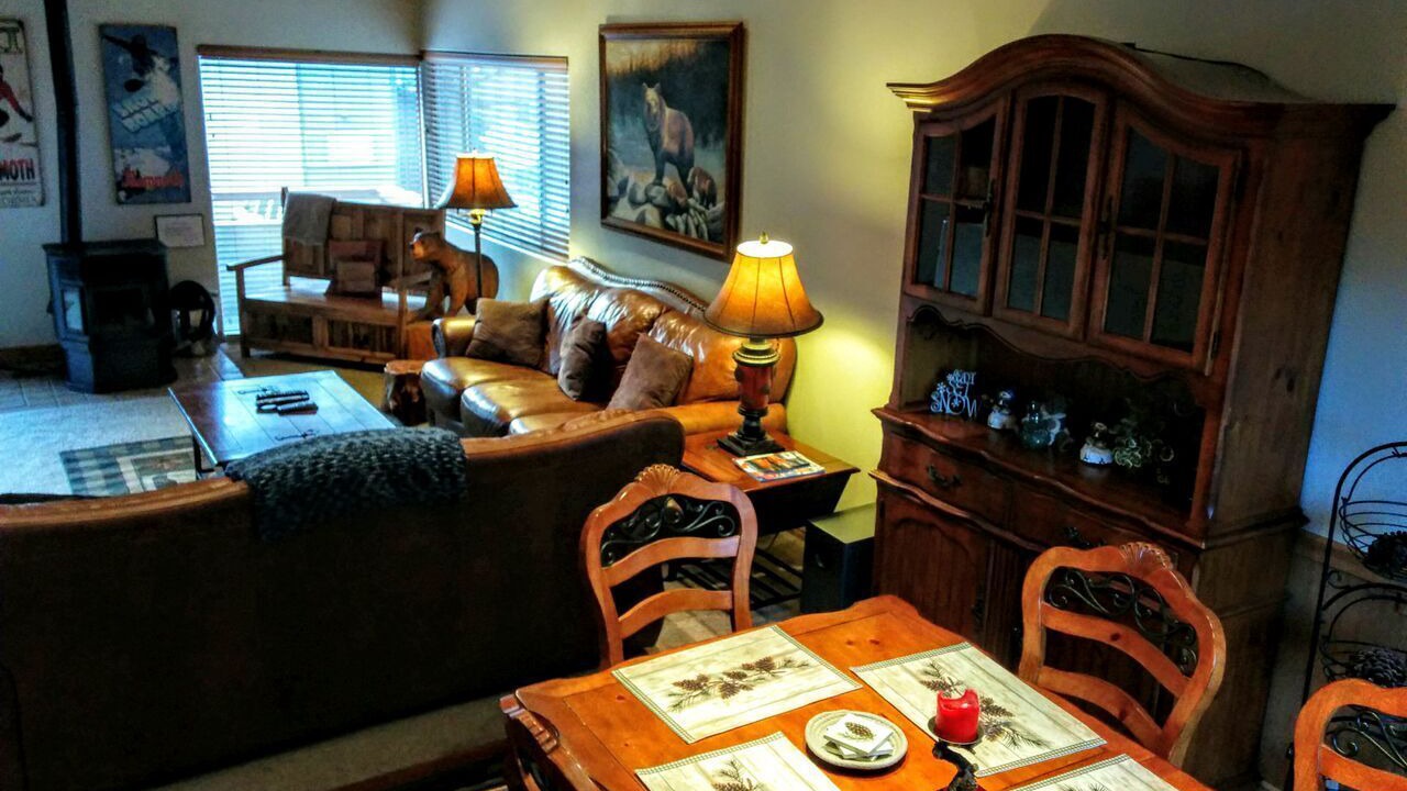 Photo of Bedroom in Mammoth Lakes
