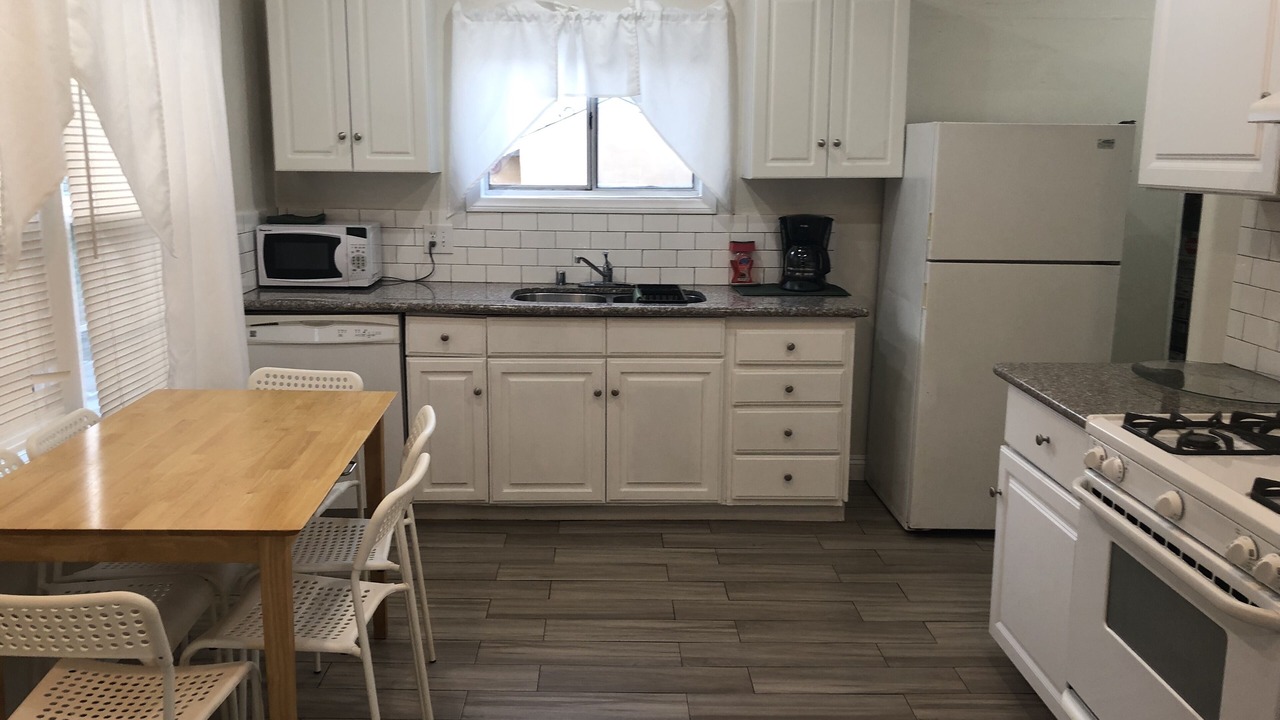 Photo of Kitchen in Burbank