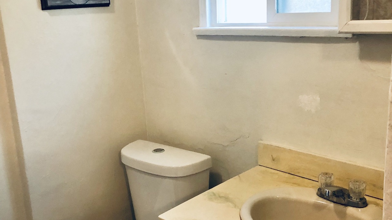 Photo of Bathroom in Burbank