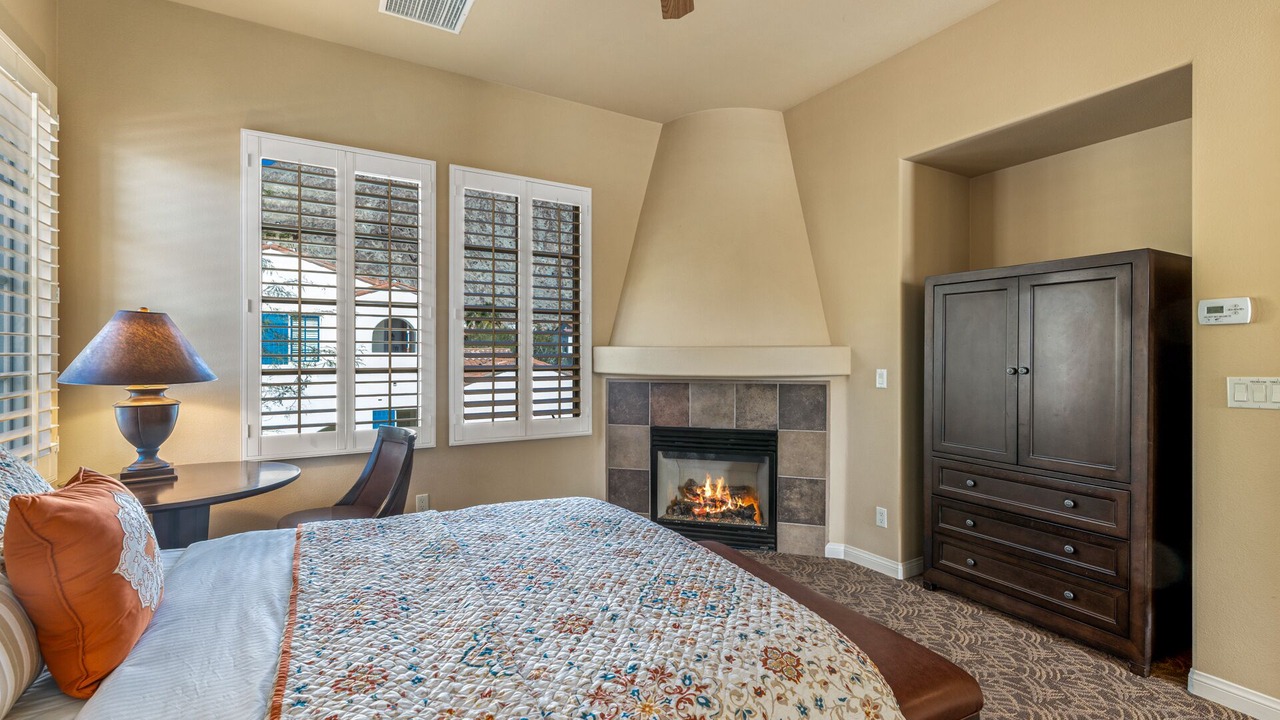Photo of Bedroom in La Quinta