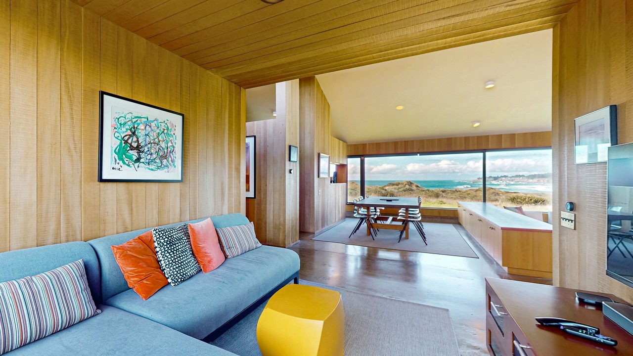 Photo of Livingroom in Sea Ranch