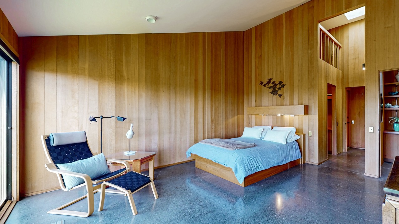 Photo of Bedroom in Sea Ranch