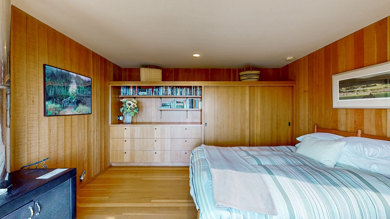 Photo of Bedroom in Sea Ranch
