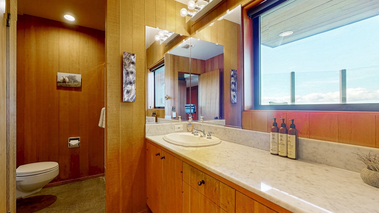 Photo of Bathroom in Sea Ranch