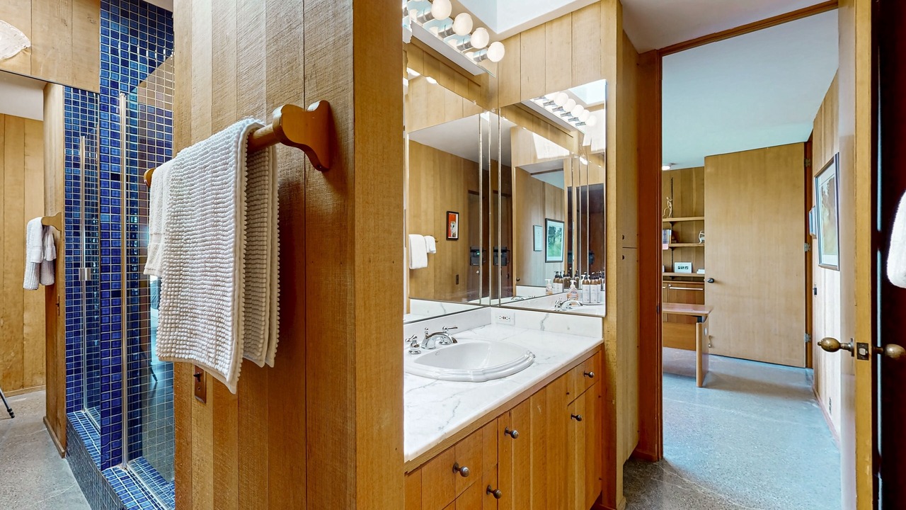 Photo of Bathroom in Sea Ranch