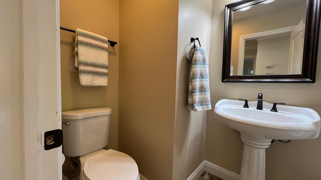 Photo of Bathroom in Anaheim Resort