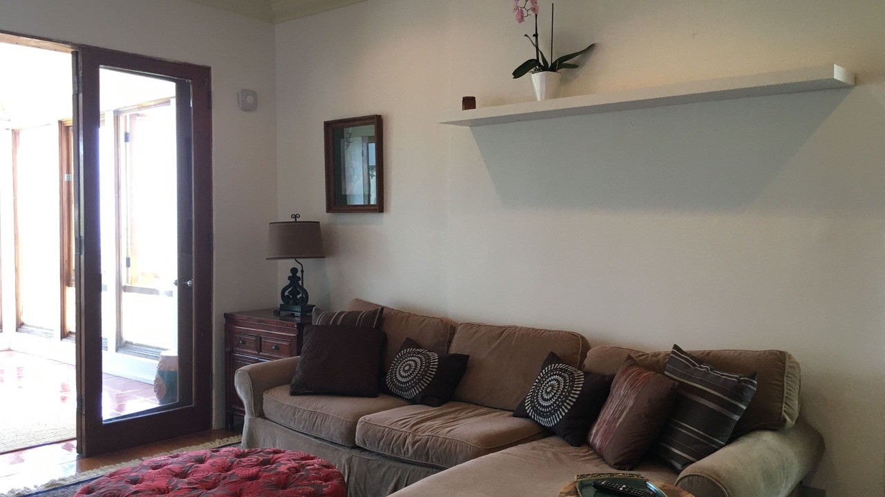 Photo of Livingroom in Hollywood