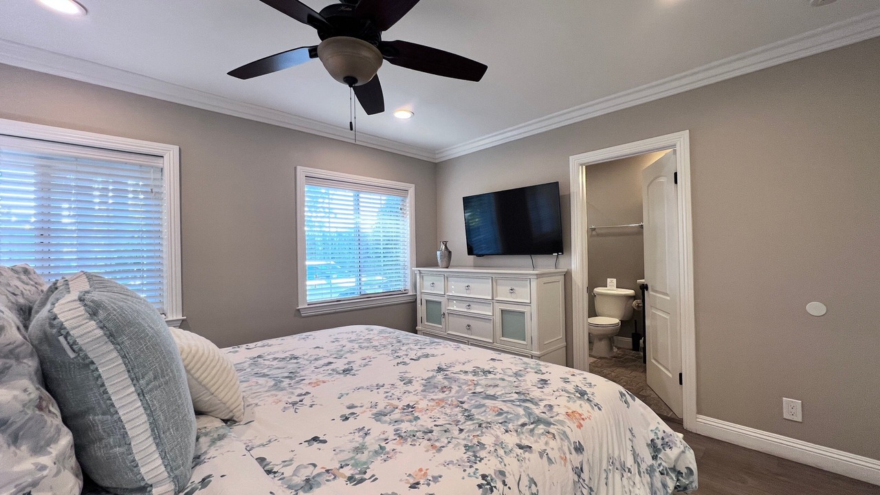 Photo of Bedroom in Northeast Anaheim