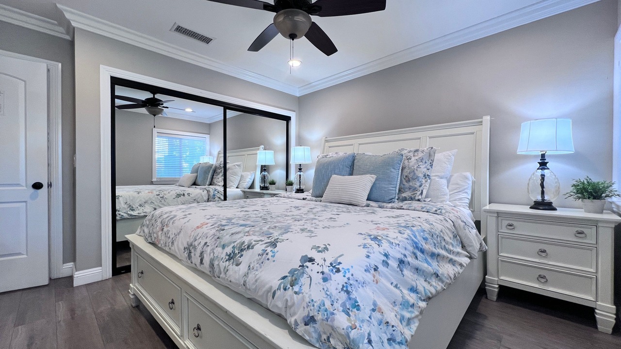 Photo of Bedroom in Northeast Anaheim