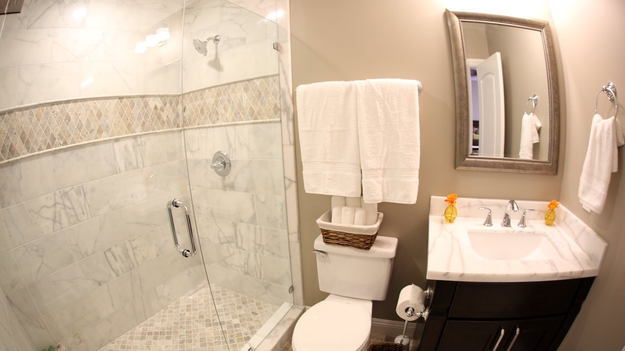 Photo of Bathroom in Northeast Anaheim